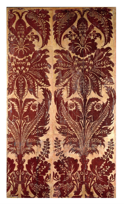 ‘Panel of red flock wallpaper’, © Victoria and Albert Museum, London, E.3594-1922, ca. 1735.