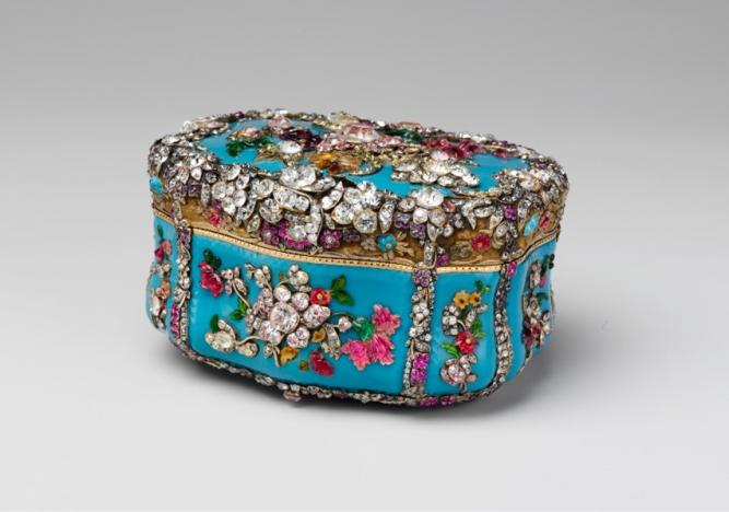 Jeweled Snuffbox, ca. 1765, German, Berlin. Glass, gold, silver, diamonds and rubies, H. 6 cm, L. 10 cm, D. 8.8 cm. The Metropolitan Museum of Art, New York, Robert Lehman Collection, 1975.